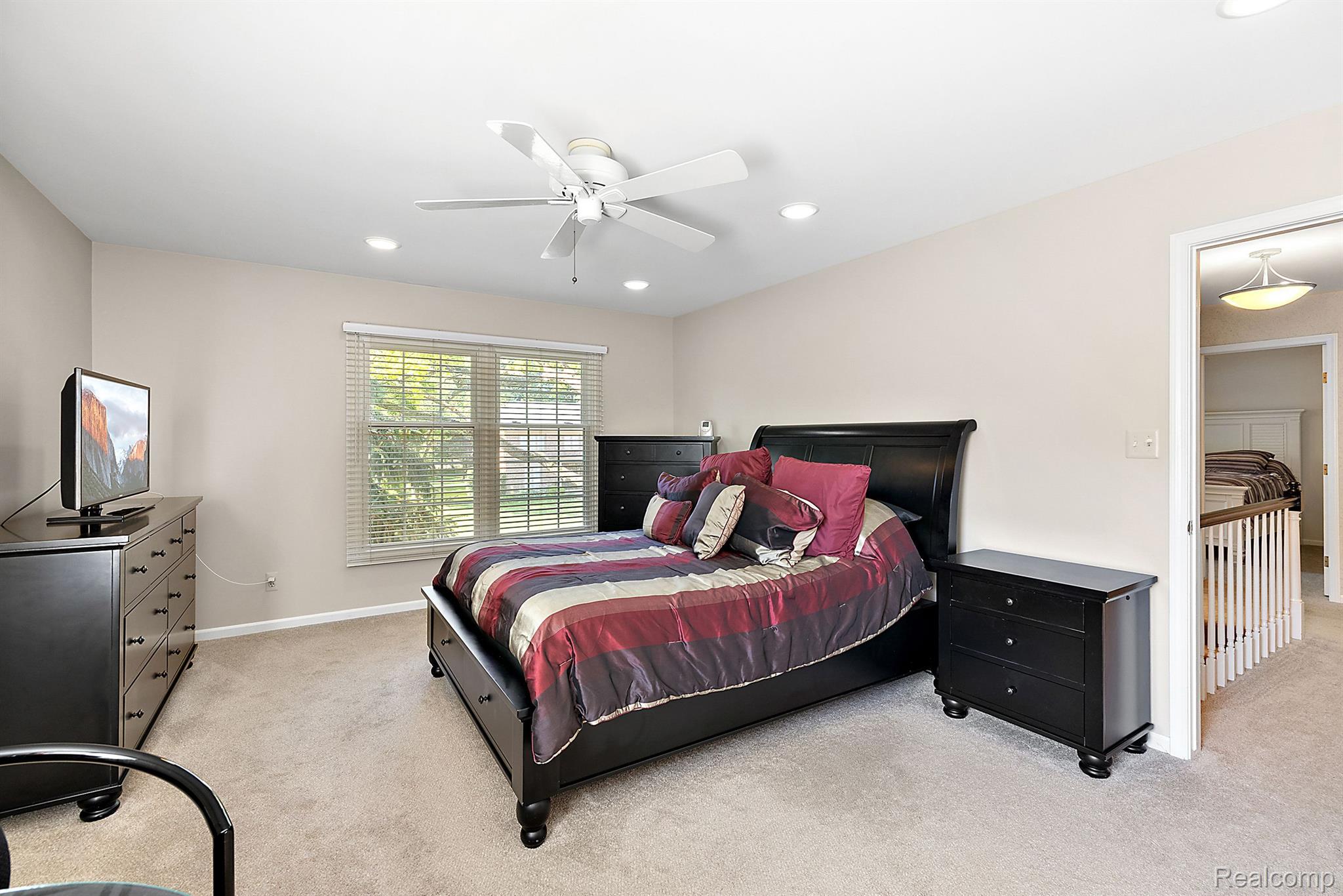 8282 WOODSPUR Drive