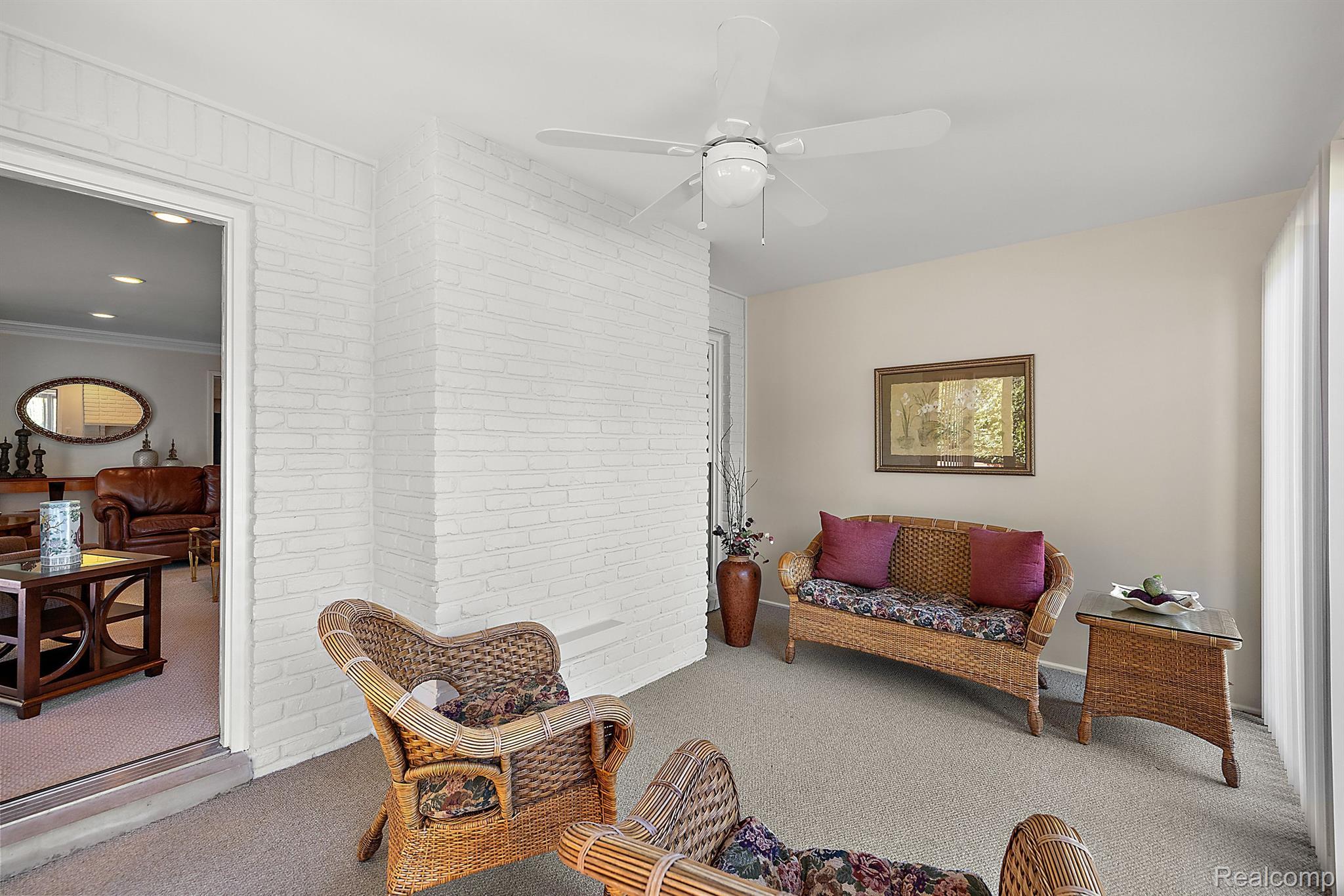 8282 WOODSPUR Drive