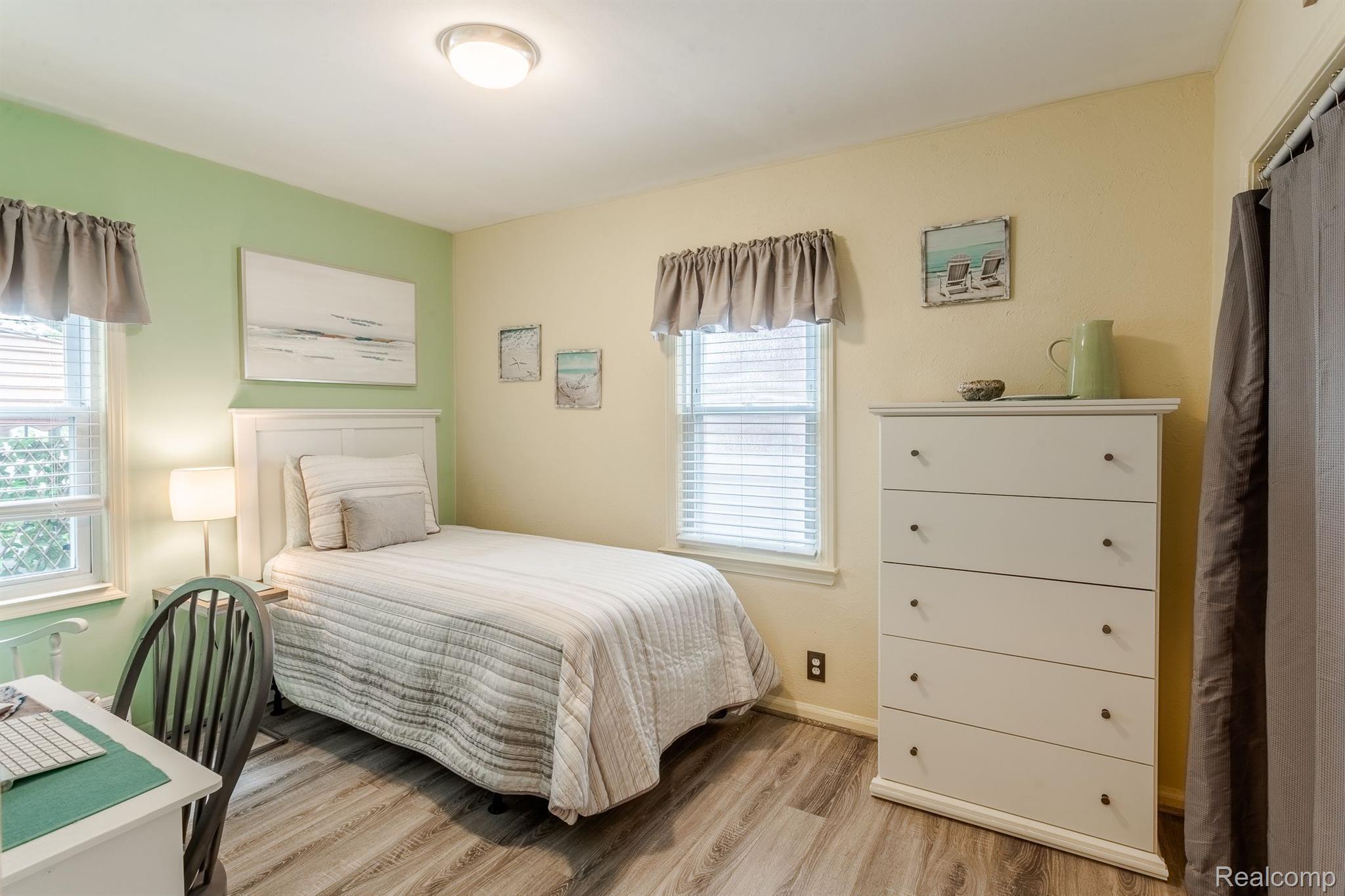 3219 N Vermont Avenue