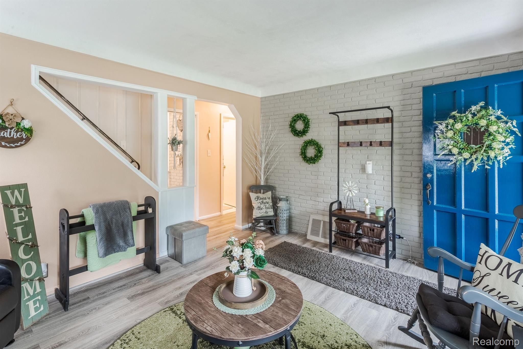 3219 N Vermont Avenue