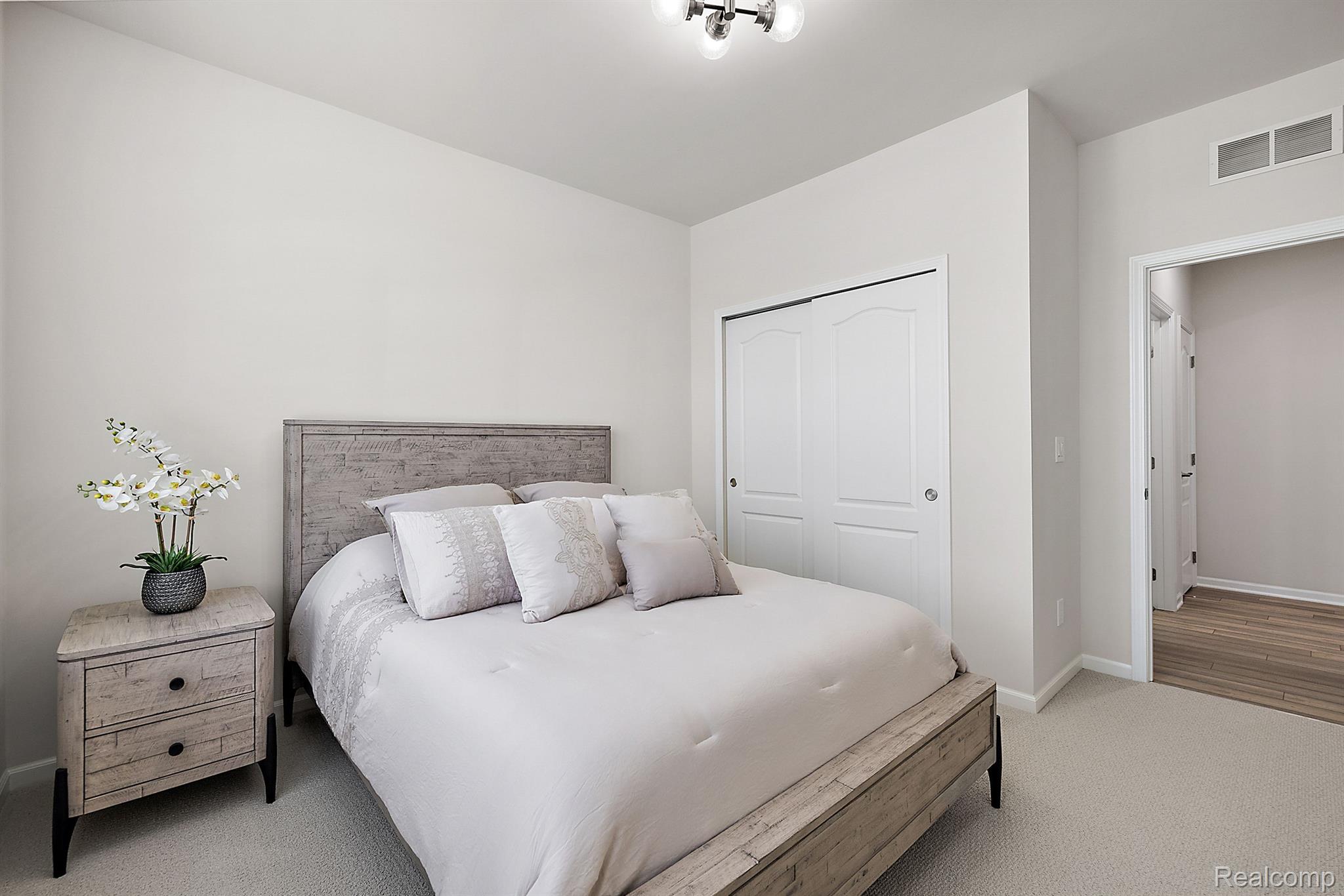 38741 Chasewood Court