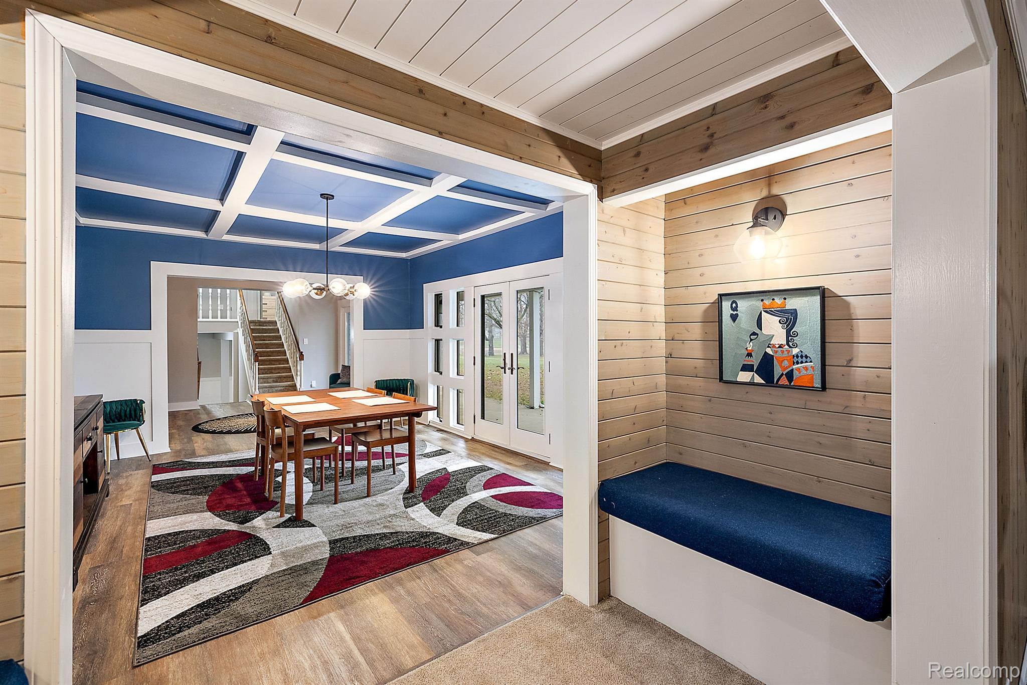 6992 Biscayne Avenue