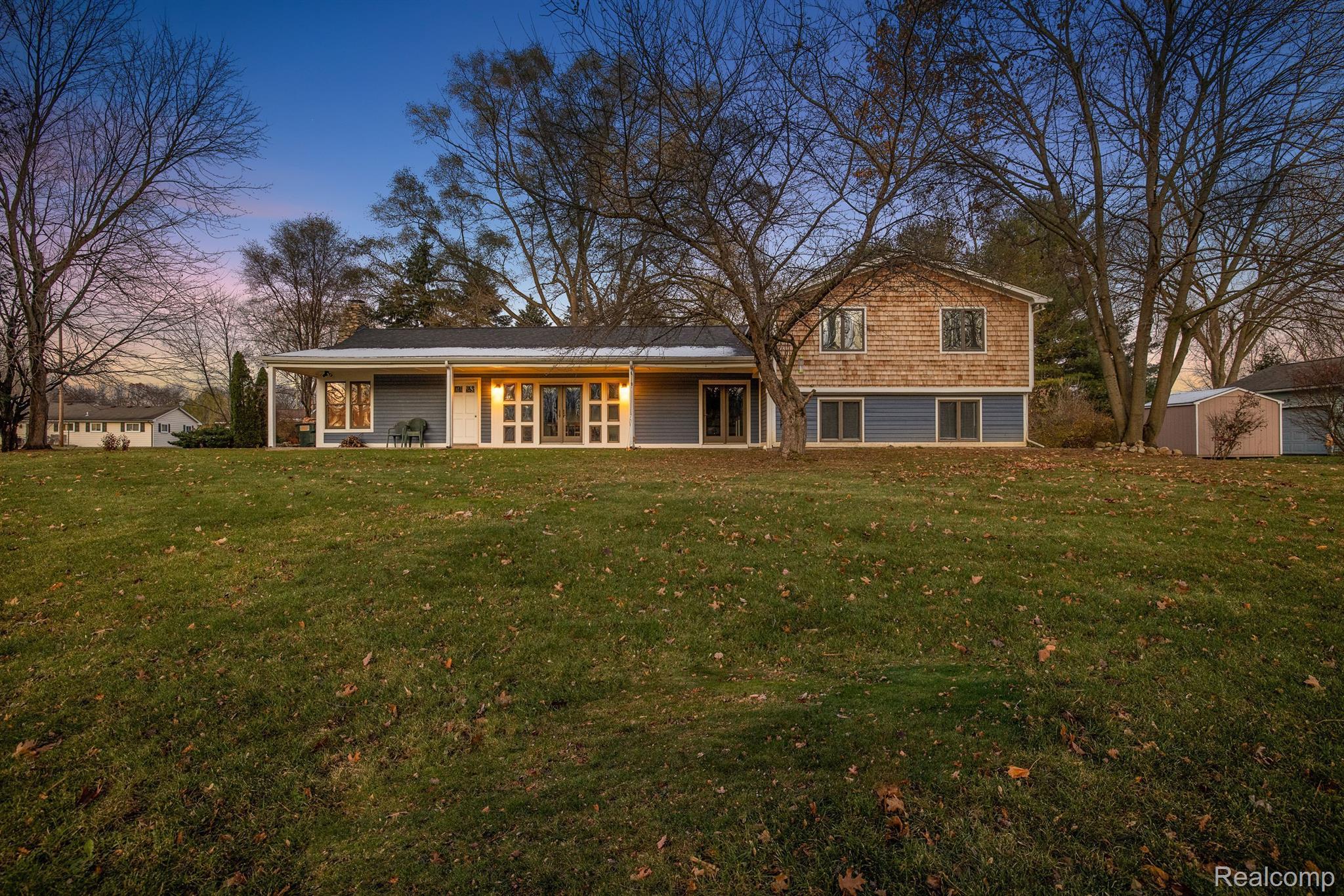 6992 Biscayne Avenue