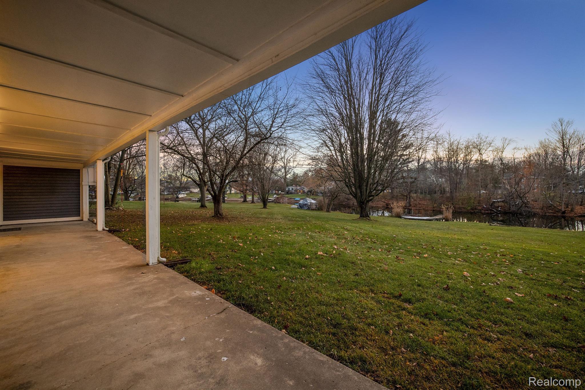 6992 Biscayne Avenue