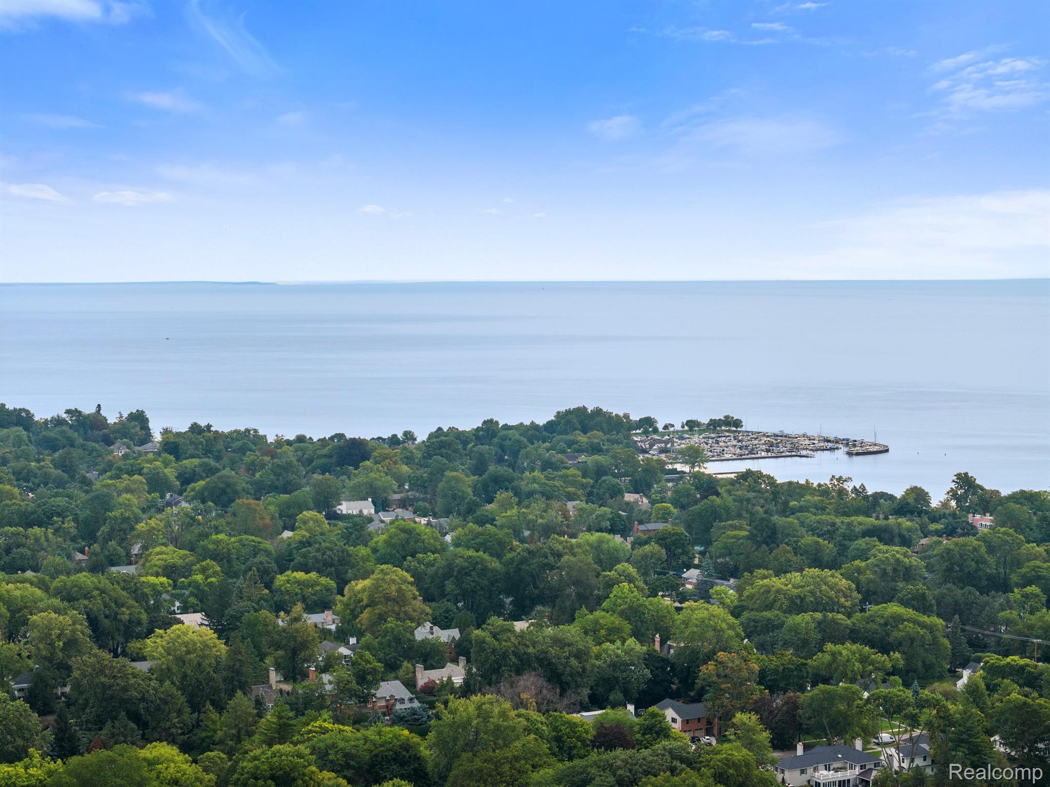 195 Kercheval Avenue