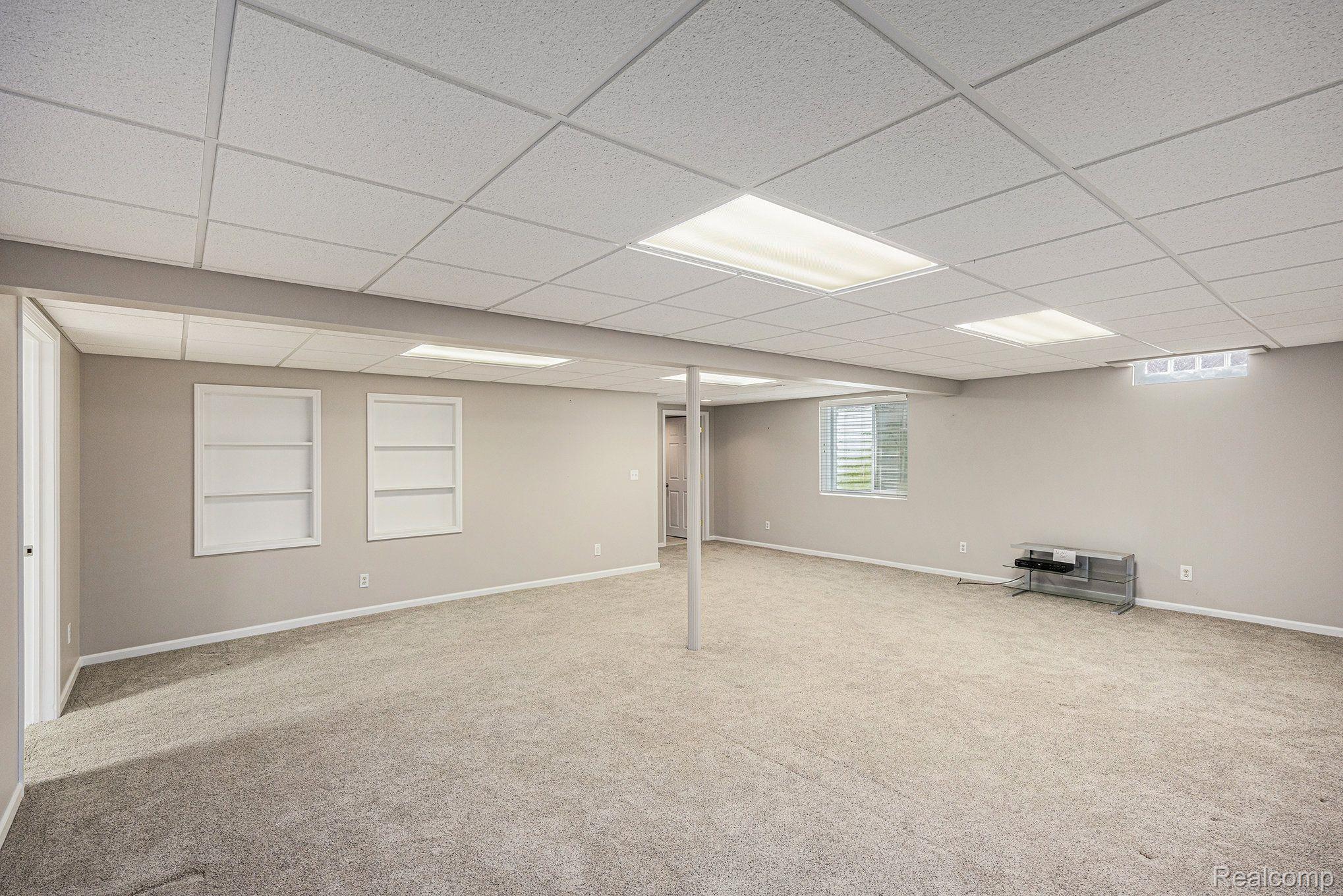 21719 MARY ROSE Drive