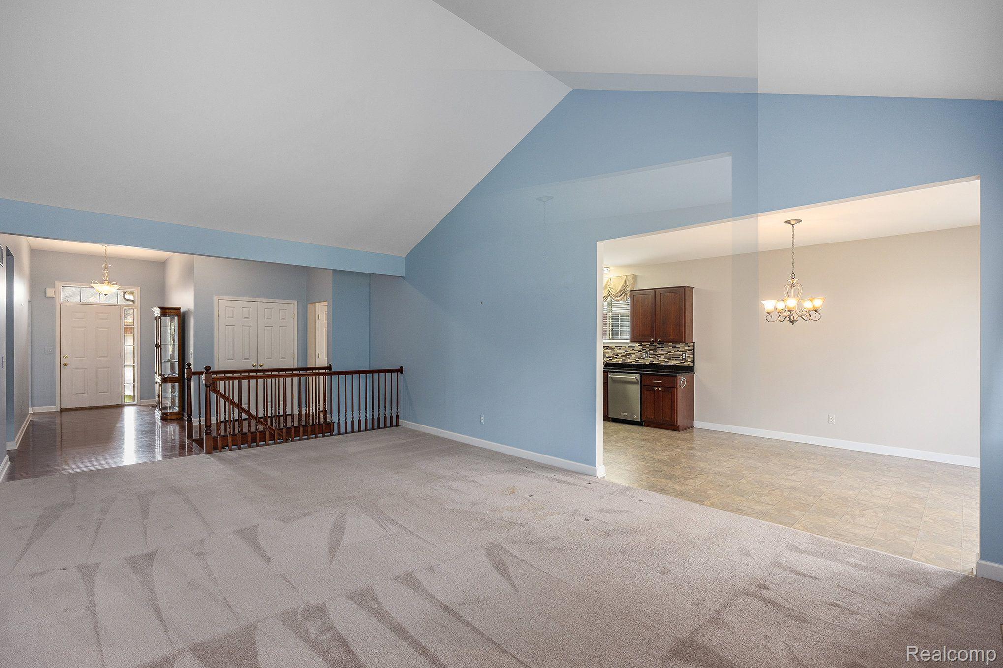 21719 MARY ROSE Drive