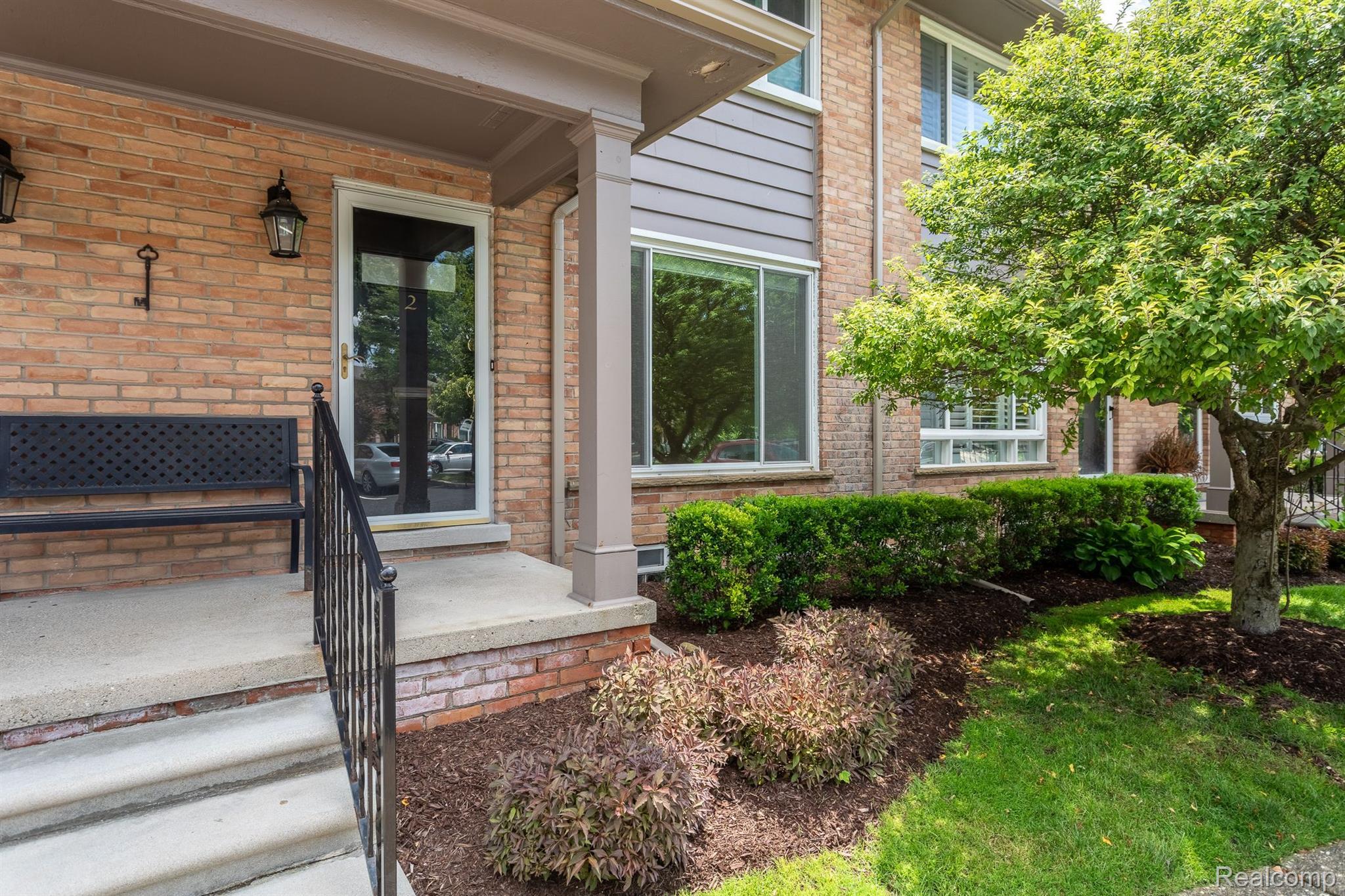 1035 N Old Woodward Avenue 2