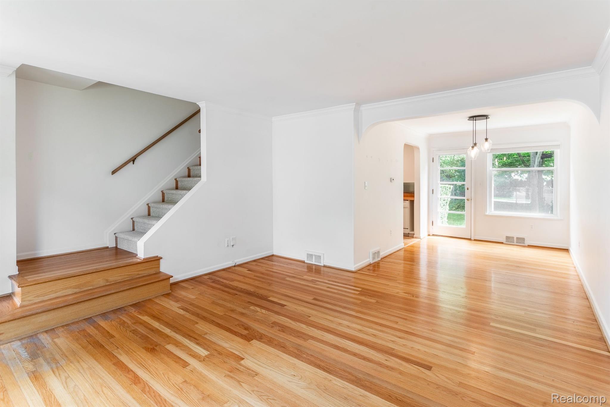 1035 N Old Woodward Avenue 2