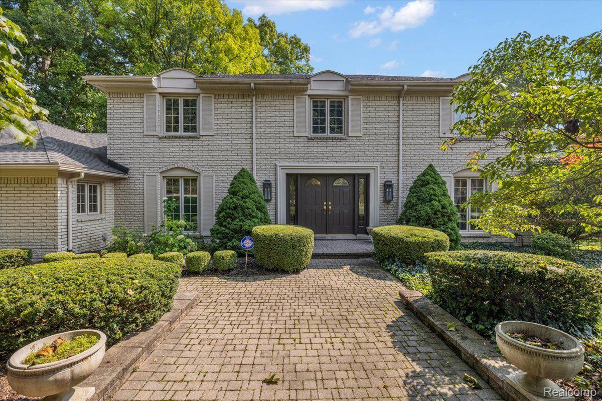 4363 SUNNINGDALE Drive