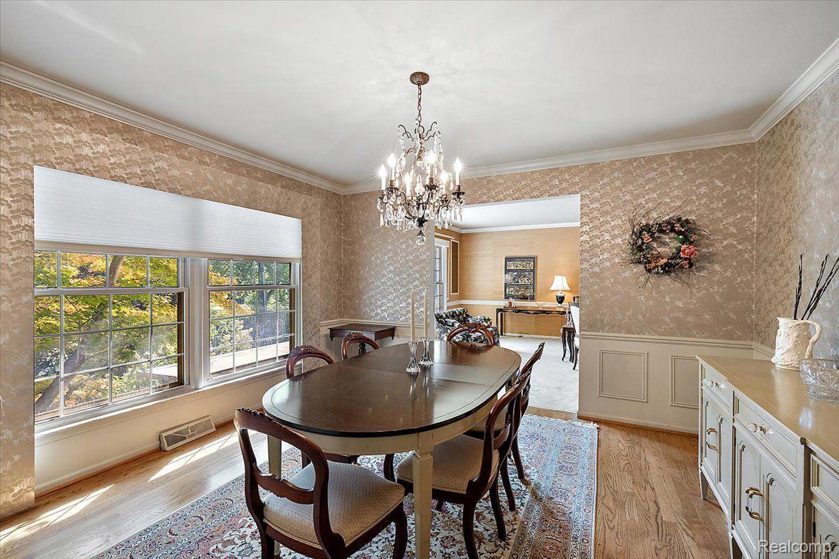 4363 SUNNINGDALE Drive