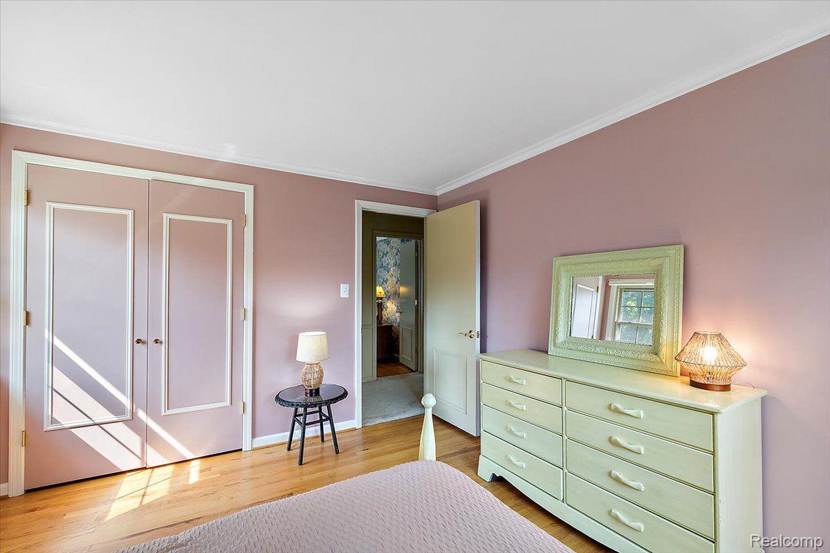 4363 SUNNINGDALE Drive