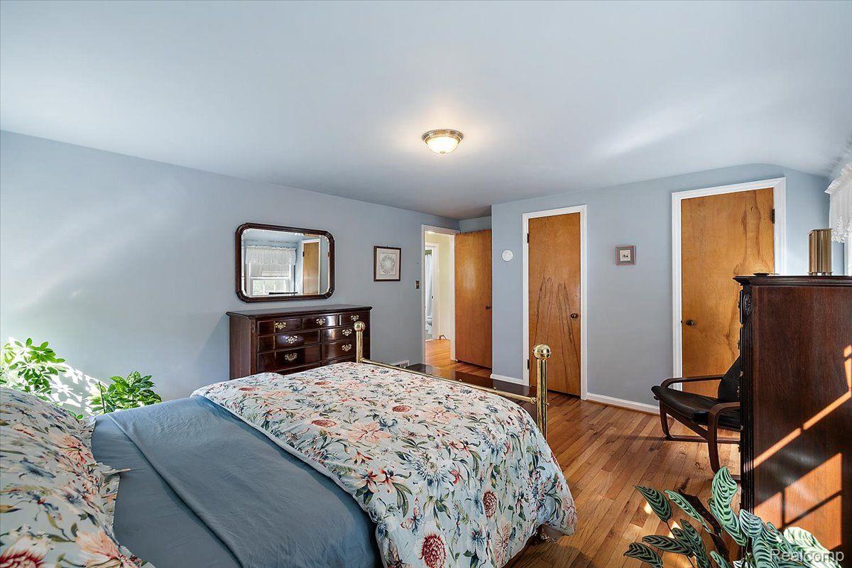 550 S Denwood Street