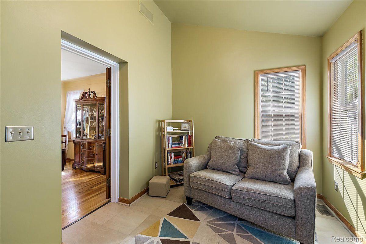 550 S Denwood Street