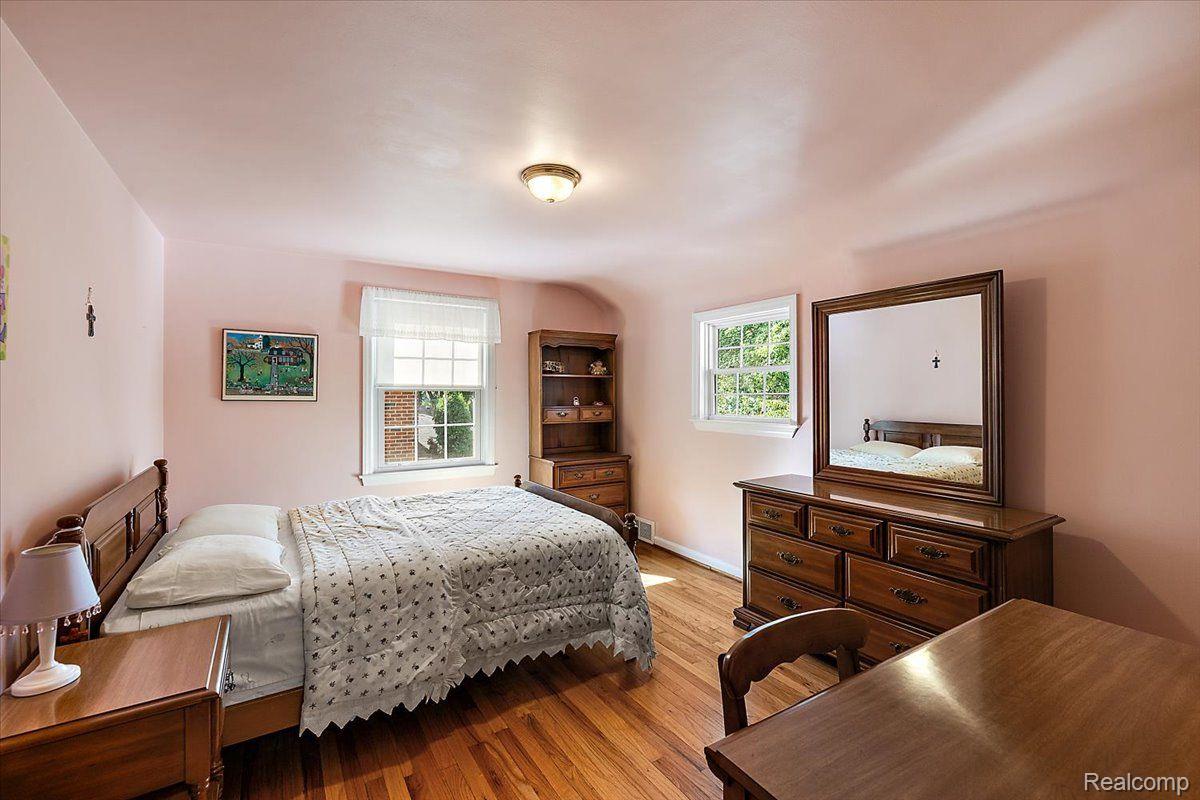 550 S Denwood Street