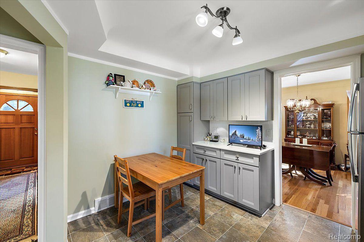 550 S Denwood Street