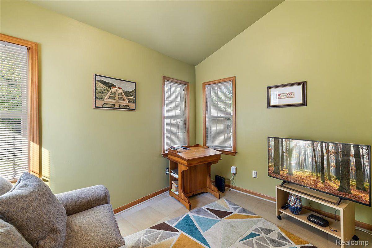 550 S Denwood Street