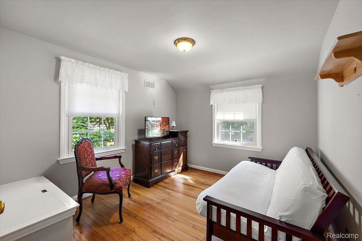 550 S Denwood Street