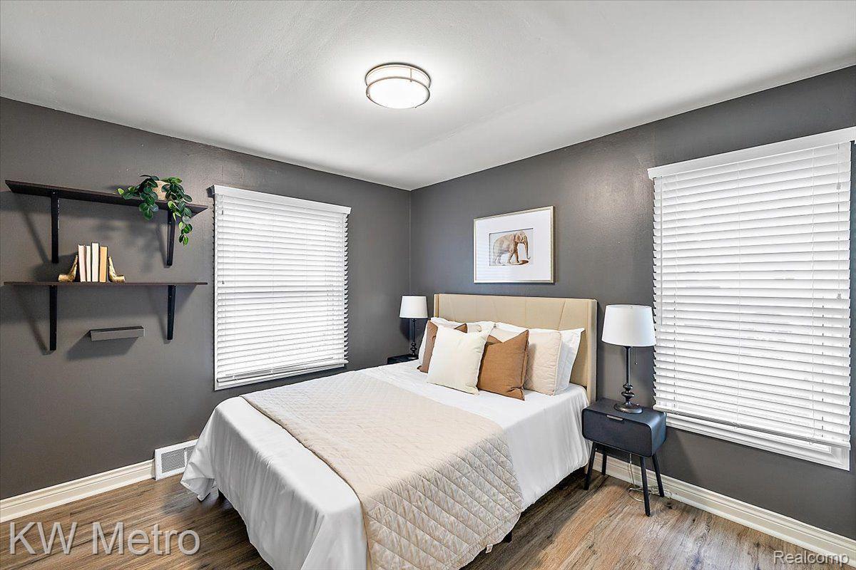 1298 S Cass Lake Road