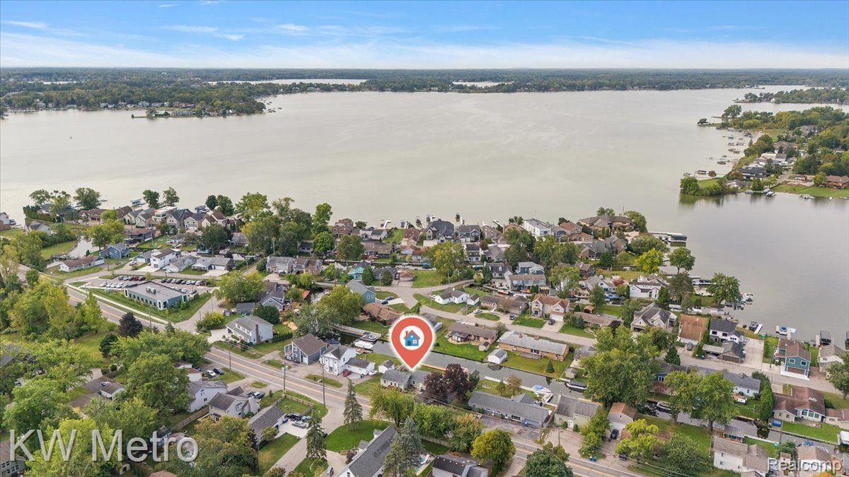 1298 S Cass Lake Road