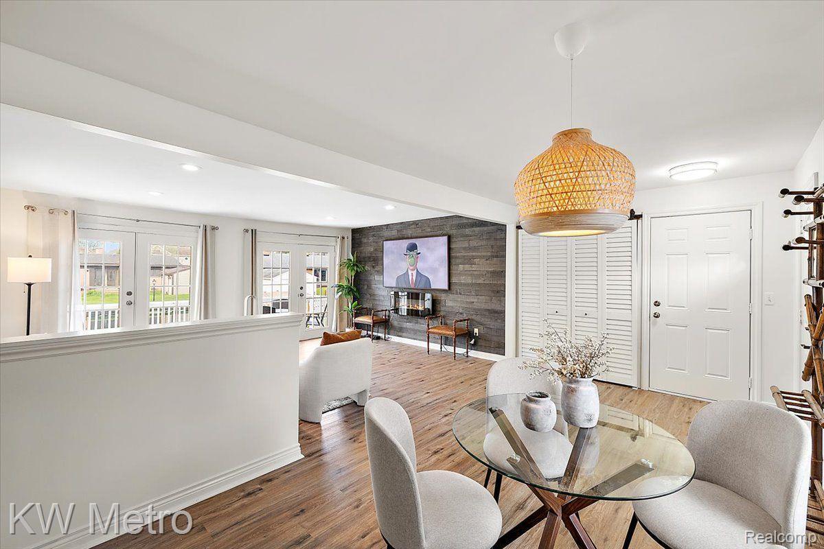 1298 S Cass Lake Road