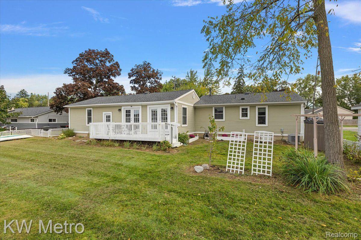 1298 S Cass Lake Road