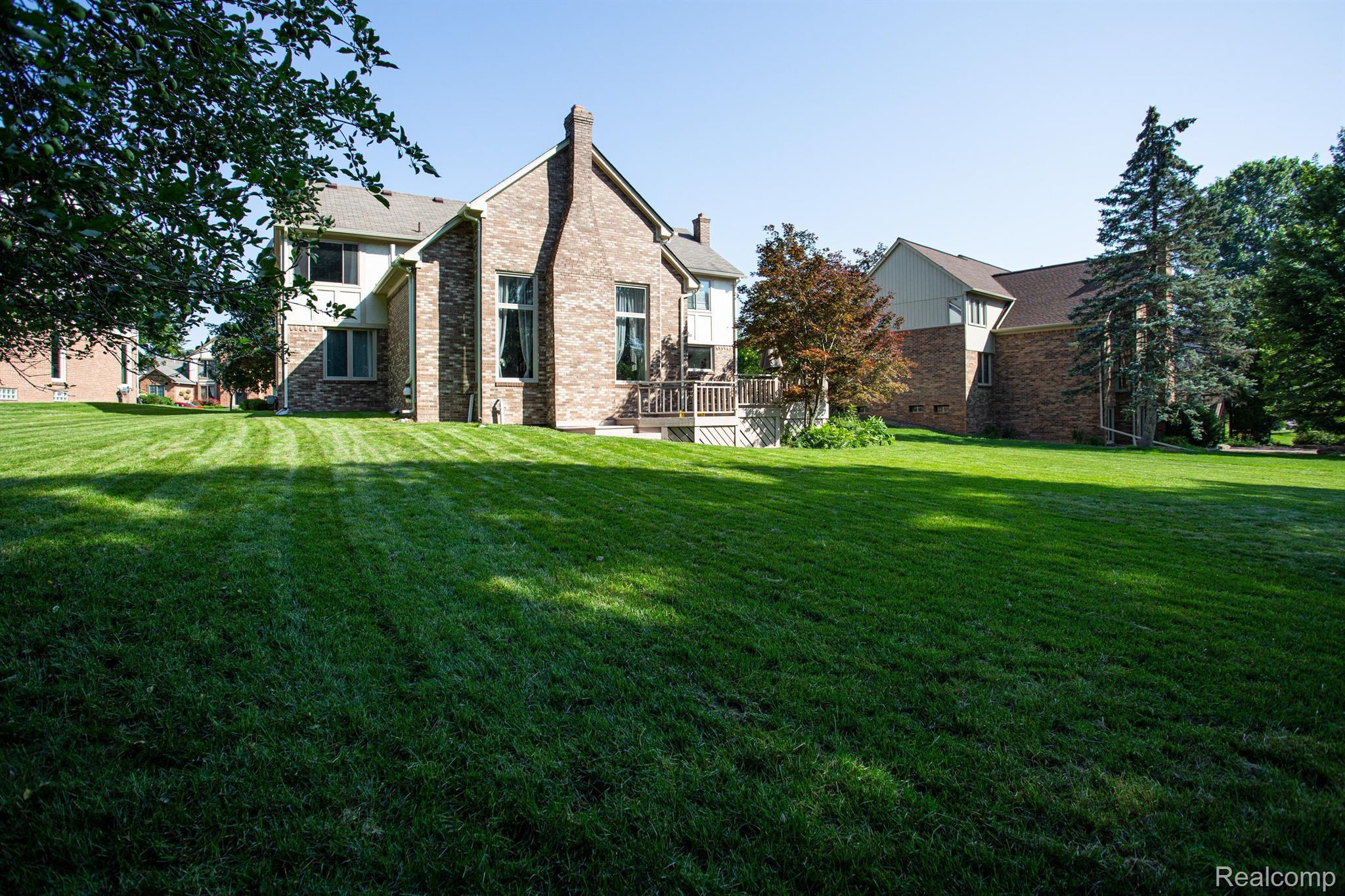 3349 Rocky Crest Drive