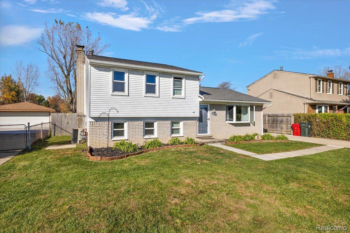 48277 Jefferson Avenue