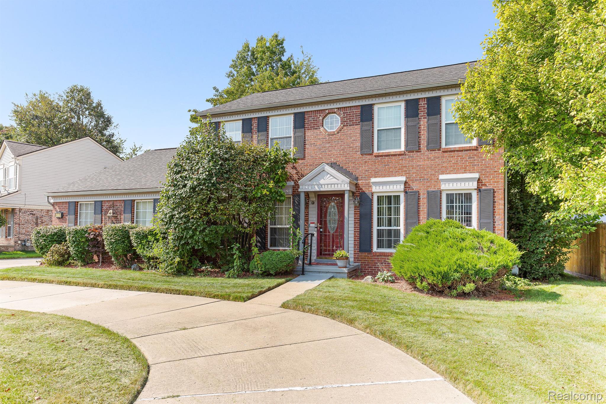 6320 Thornwood Drive