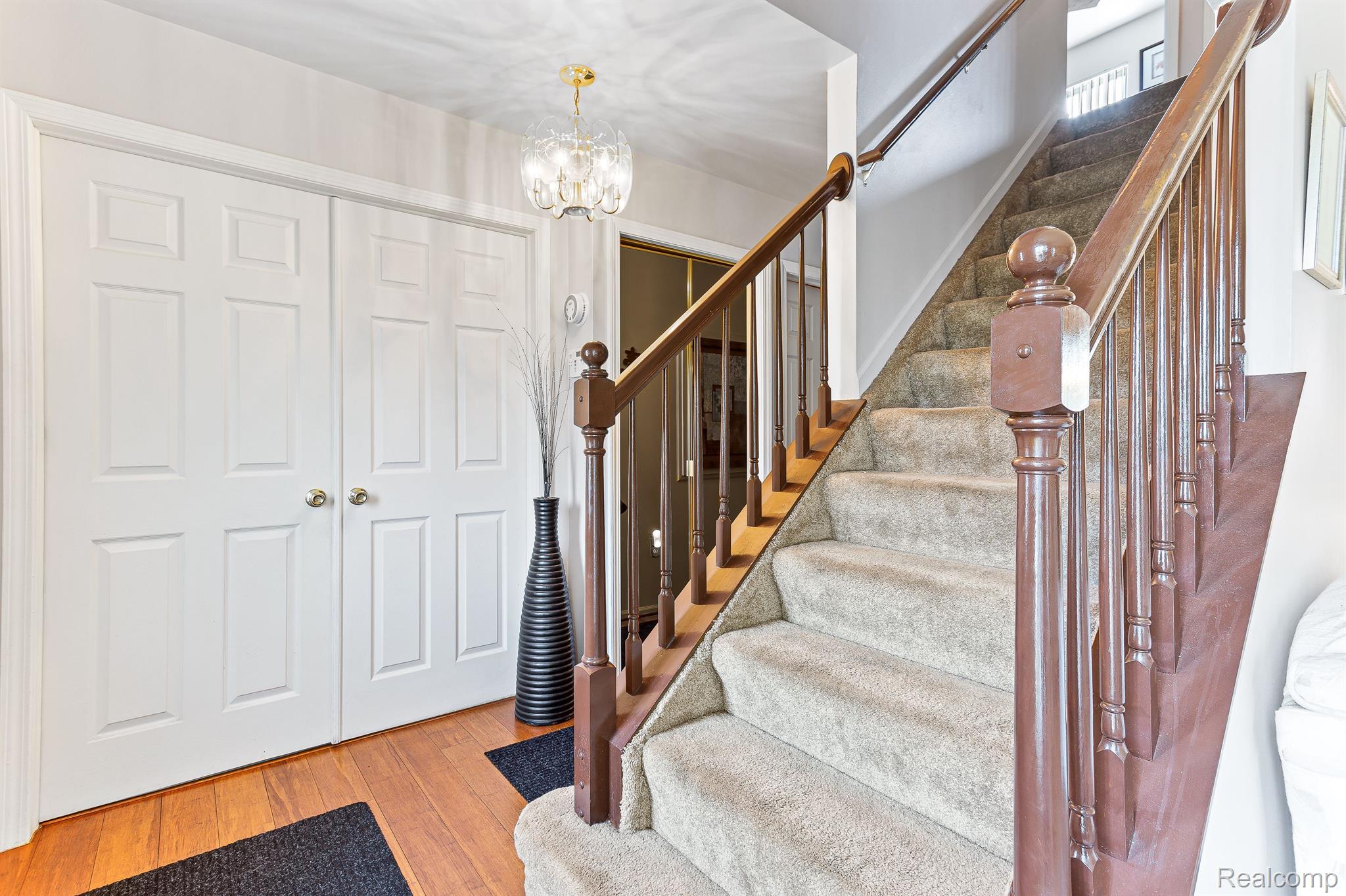 6320 Thornwood Drive