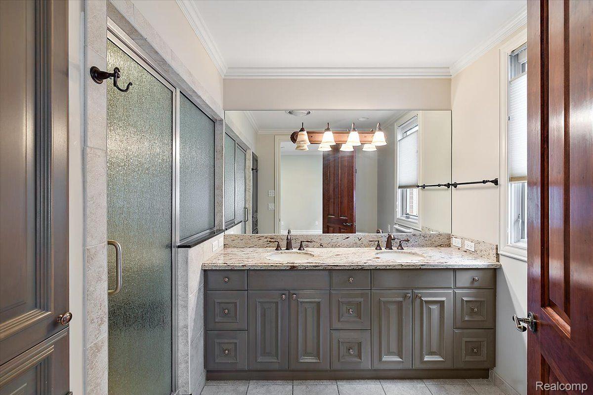 2014 WILLOW BEACH Street