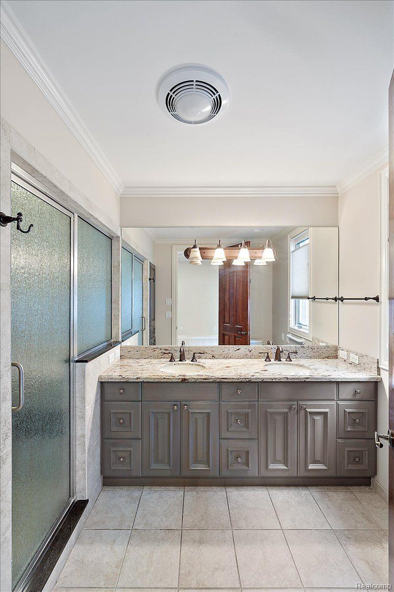 2014 WILLOW BEACH Street