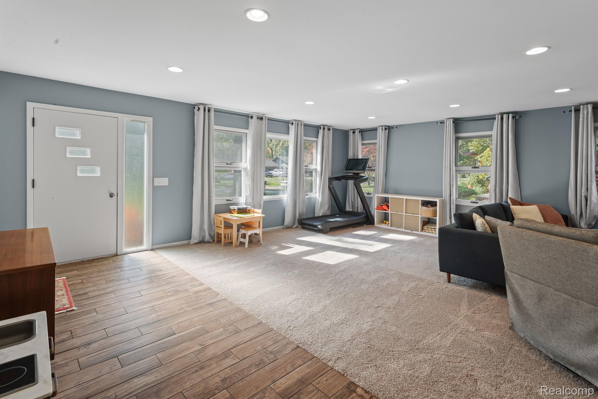 31620 Bobrich Street