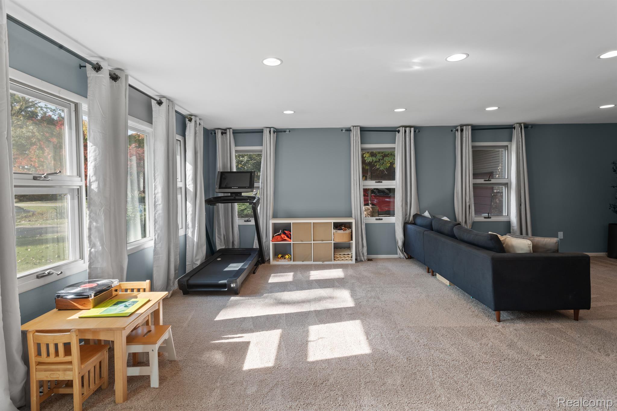 31620 Bobrich Street