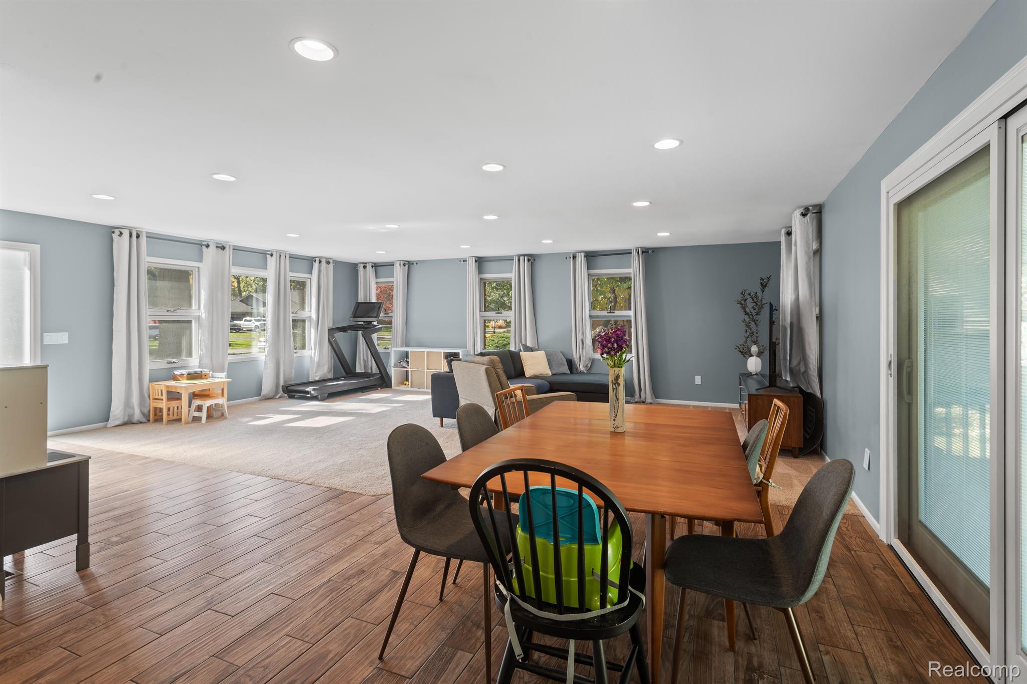 31620 Bobrich Street