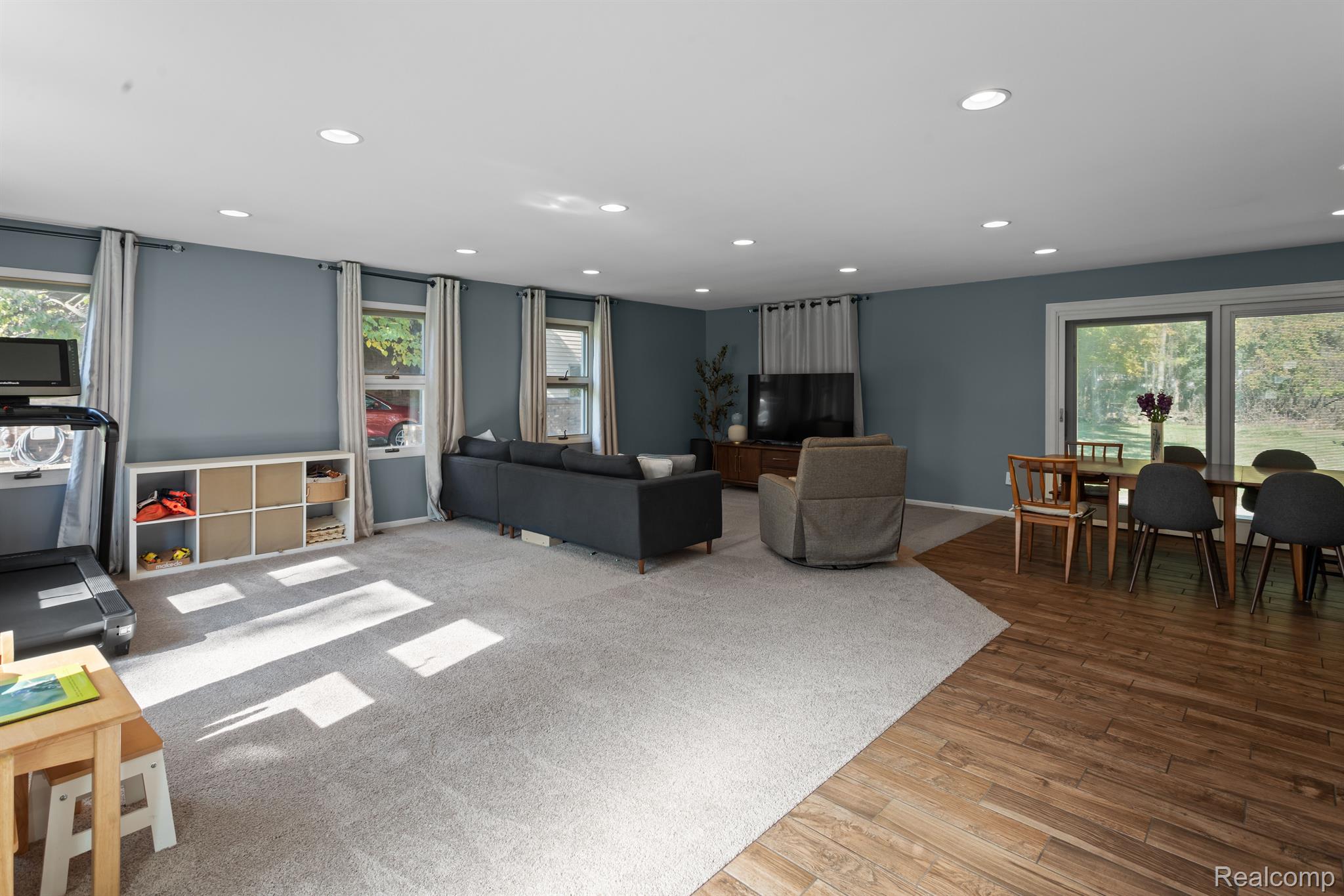 31620 Bobrich Street