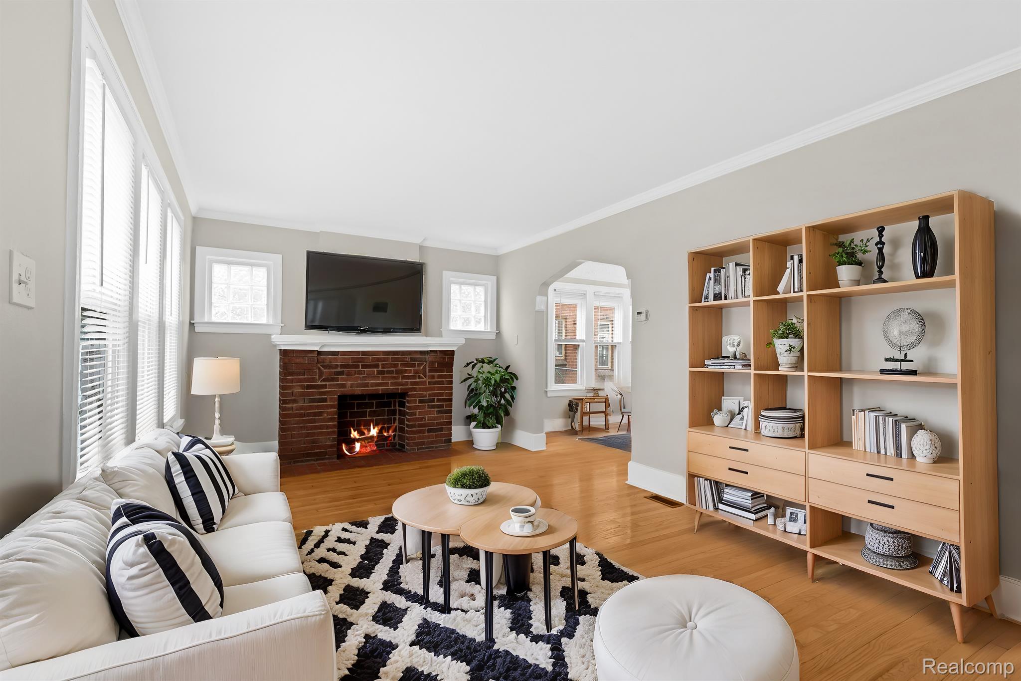 14211 RUTHERFORD Street