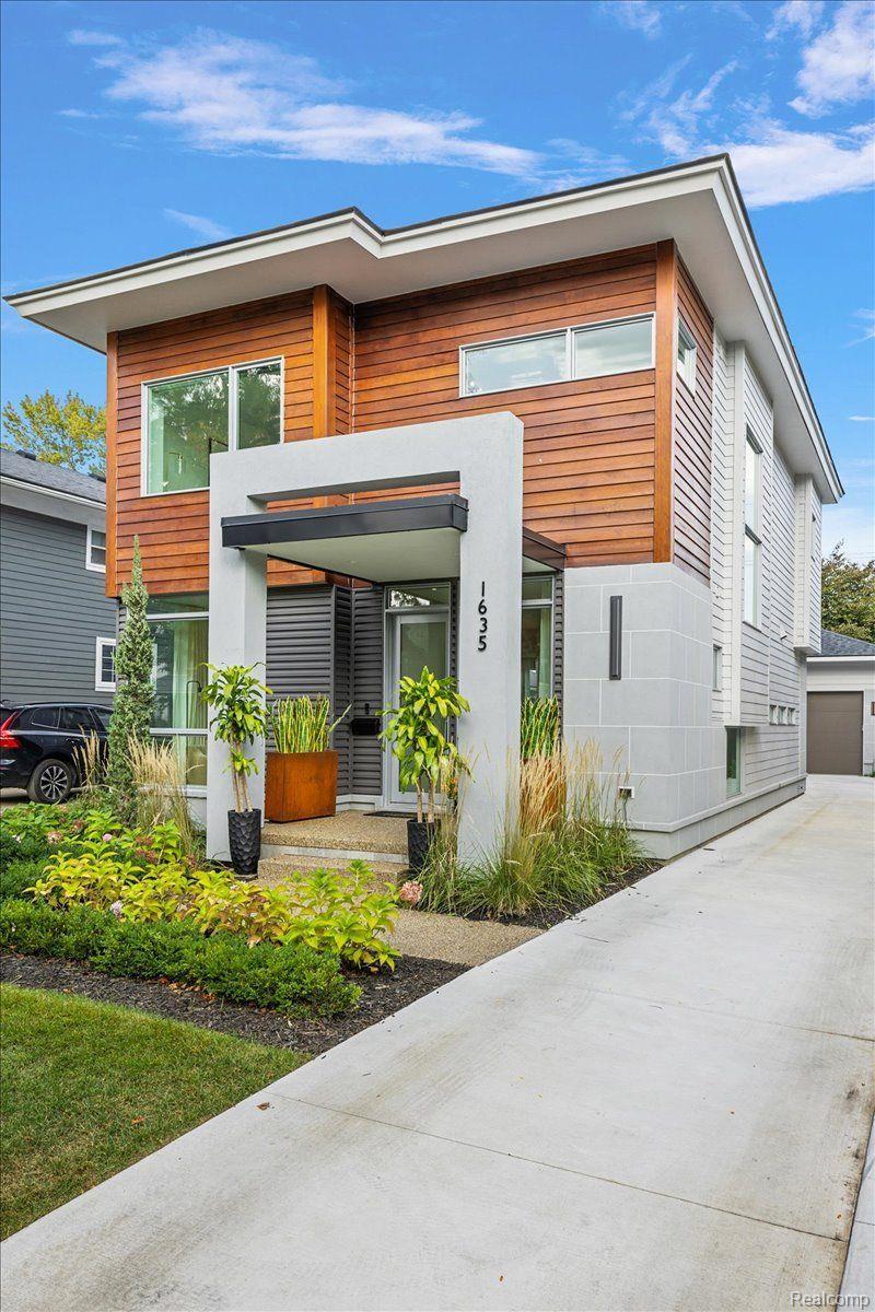 1635 S Bates Street