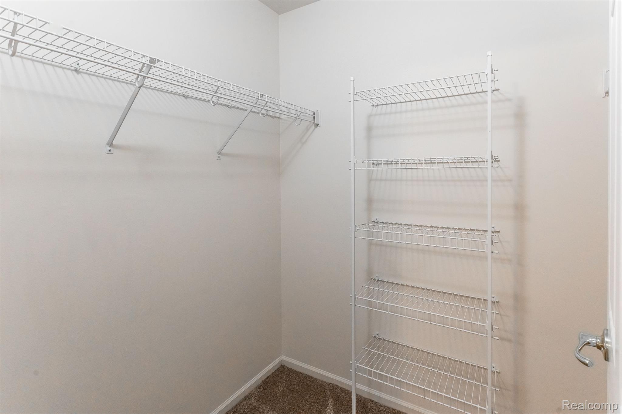 3563 OAKMONTE Boulevard