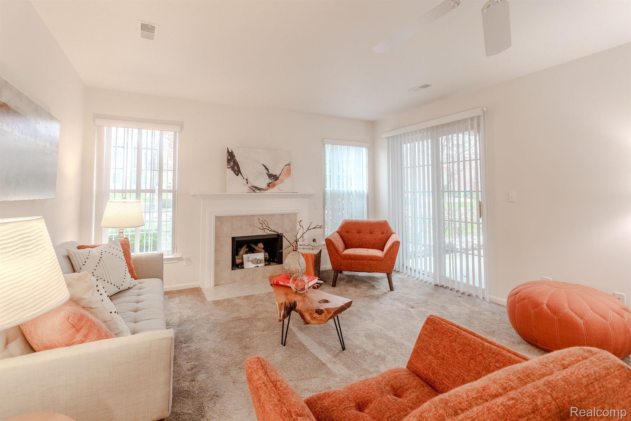 3563 OAKMONTE Boulevard