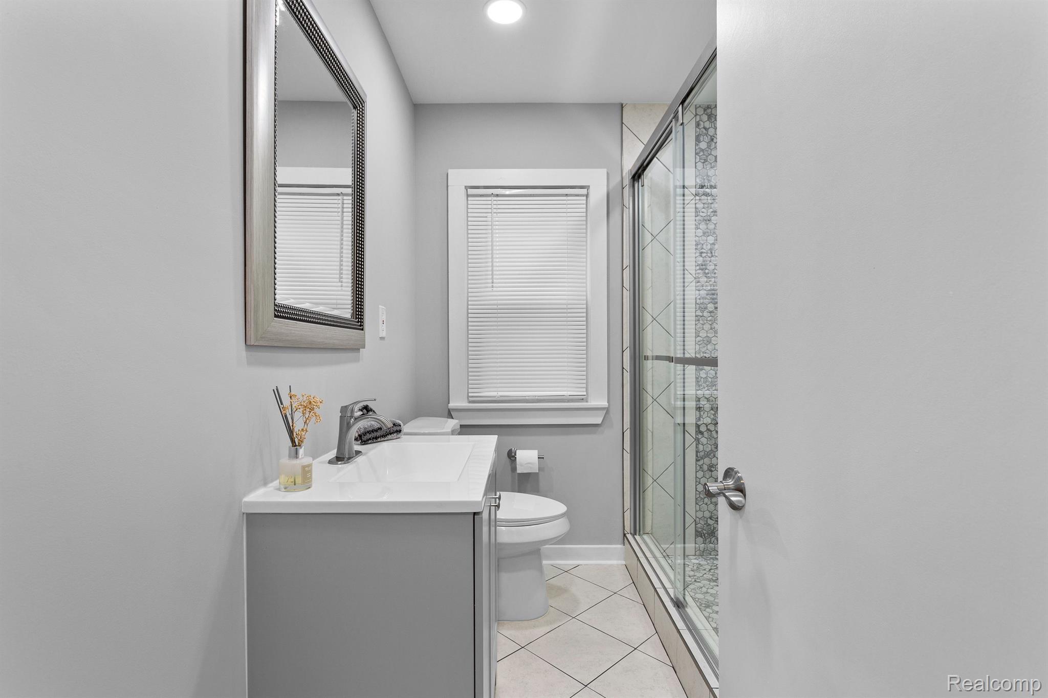 20934 Sunnydale Street