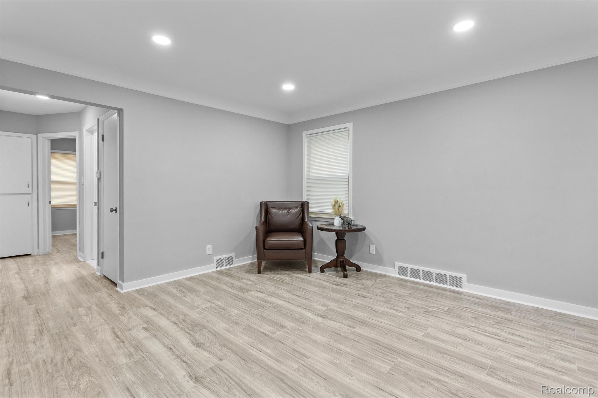 20934 Sunnydale Street