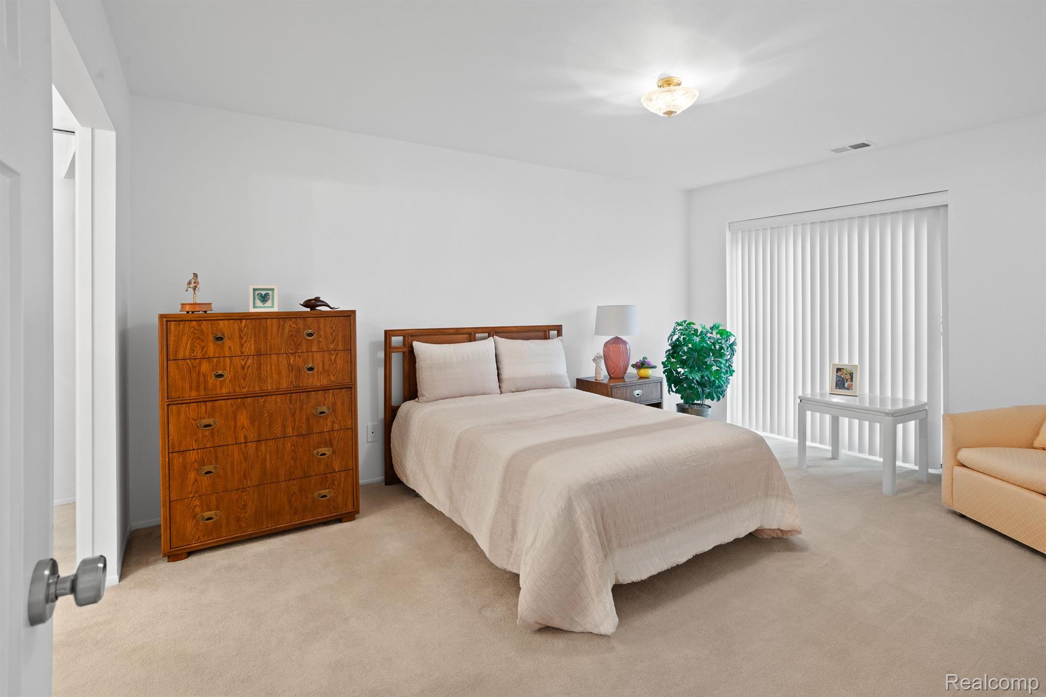 17981 University Park Drive Building 6