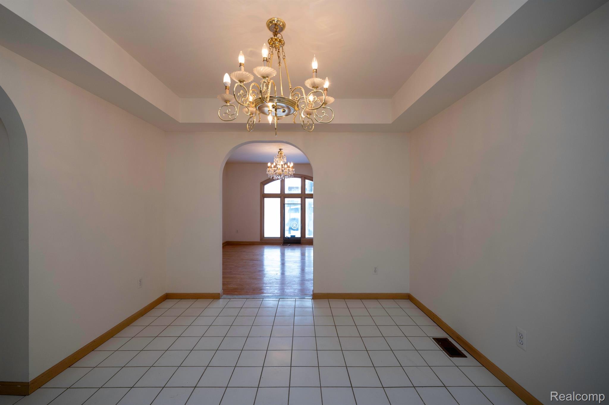 36464 HARNESS CIRCLE