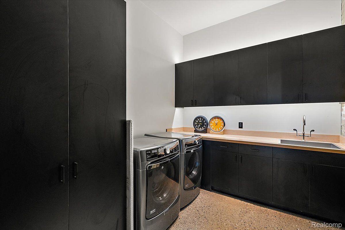 5137 Trumbull Street