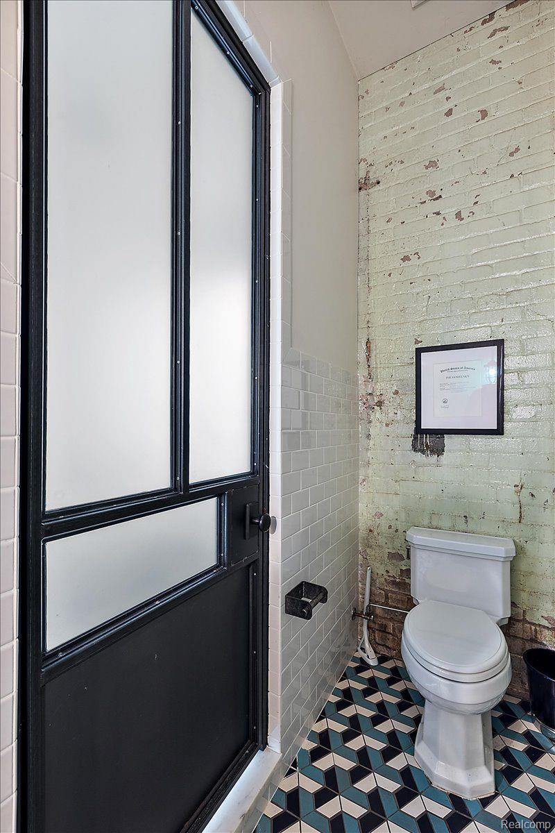 5137 Trumbull Street