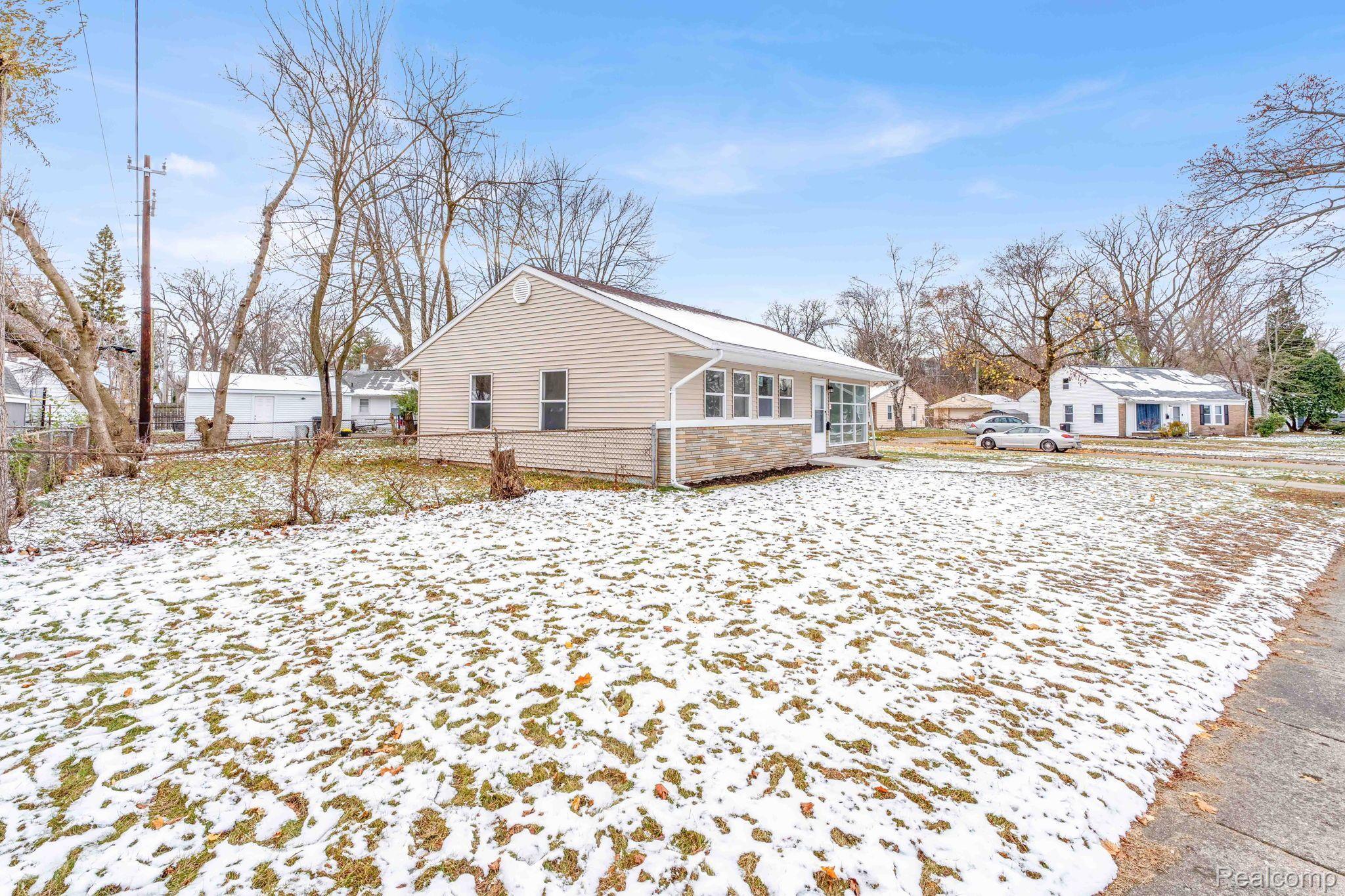 10271 Corning Street