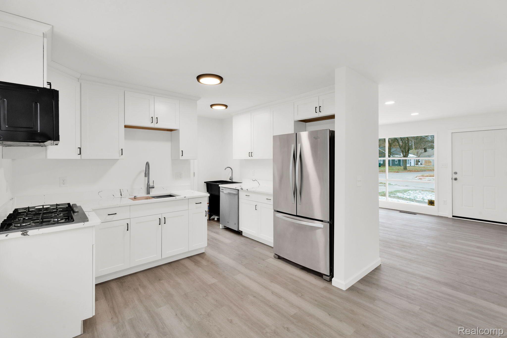 10271 Corning Street