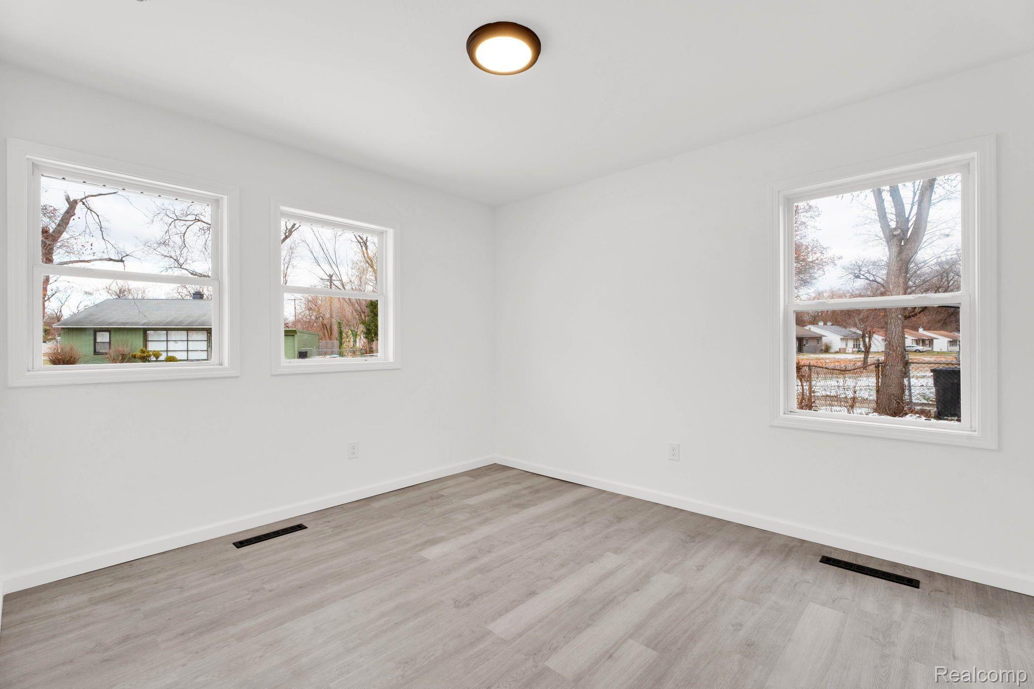 10271 Corning Street