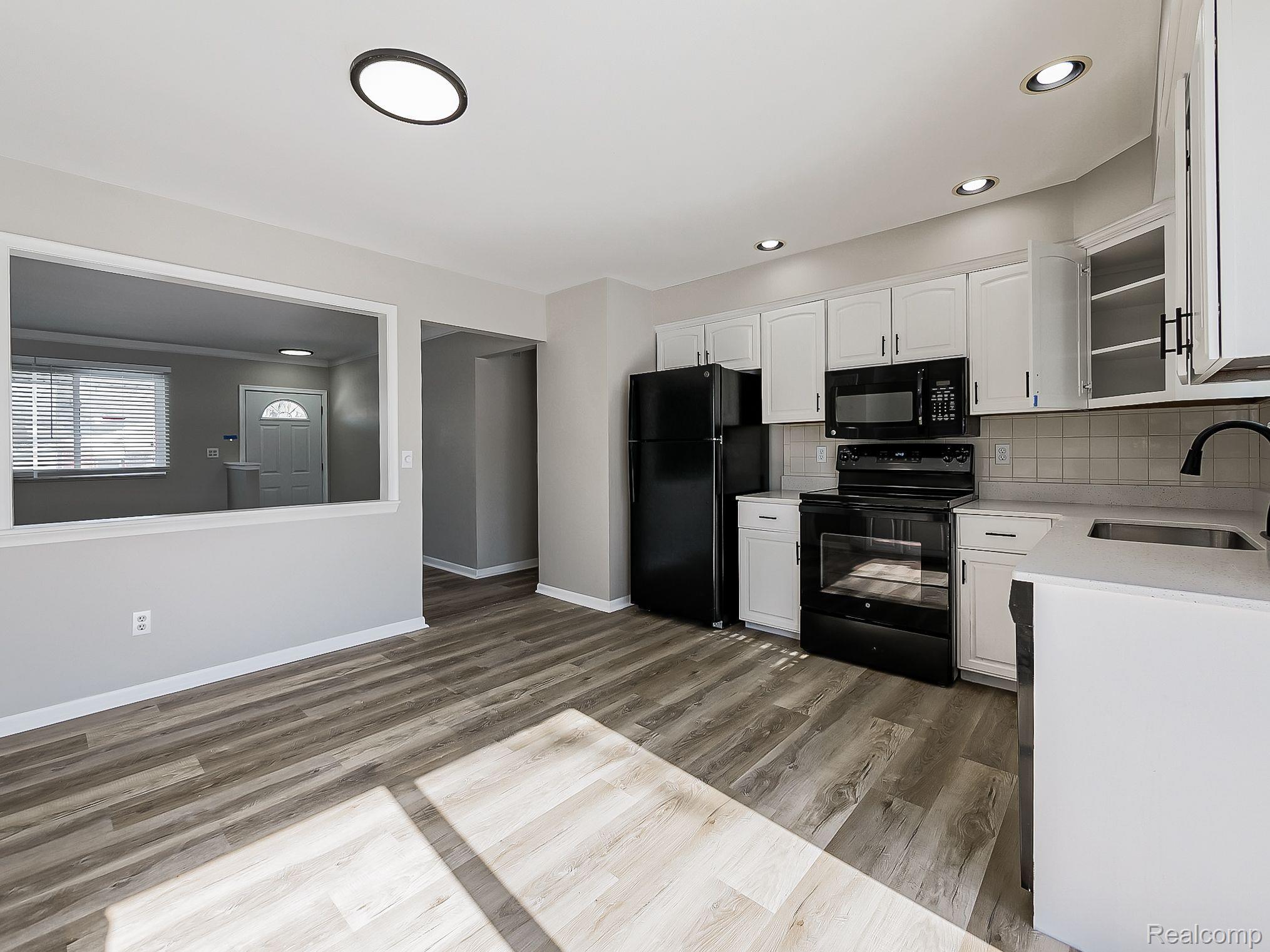 21316 Sunnydale Street